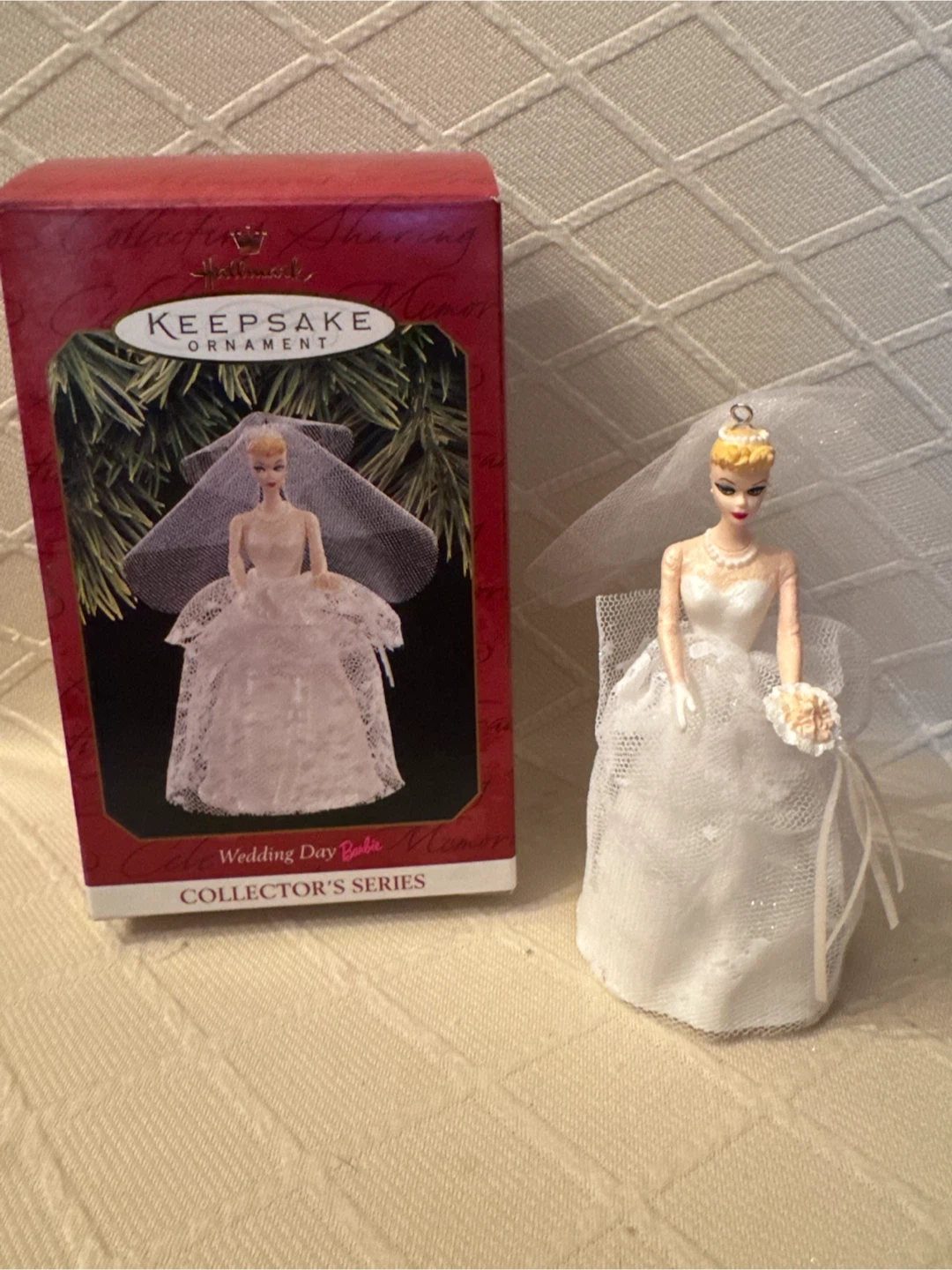 Hallmark Keepsake Ornament - Wedding Day Barbie