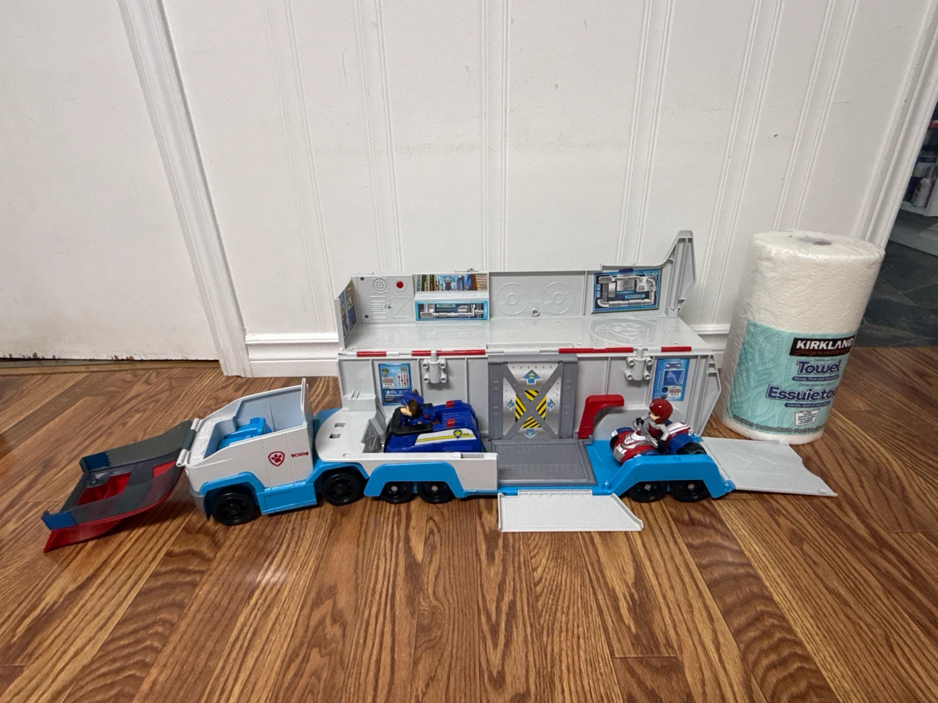 Paw Patrol Paw Patroller Vehicle Playset - photo 2