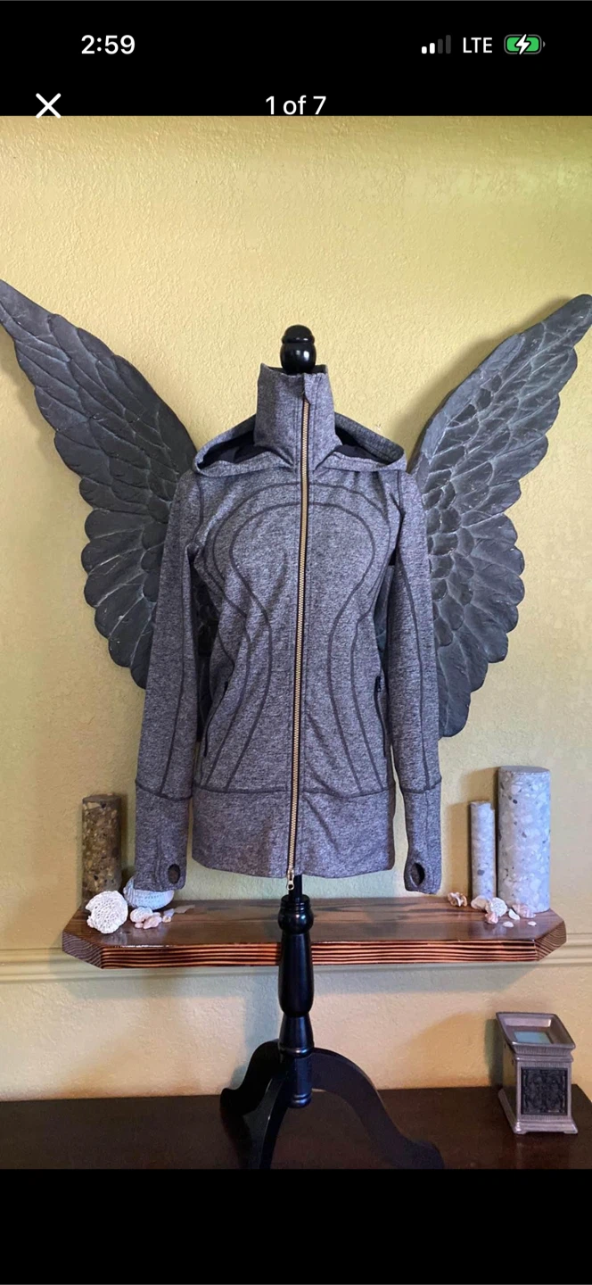 Lululemon Stride Jacket II With Logo