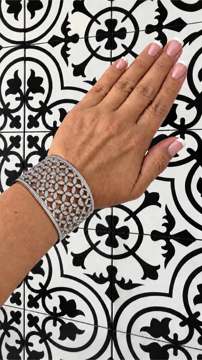 Silver Tone Cuff Bracelet with Geometric Pattern - photo 4