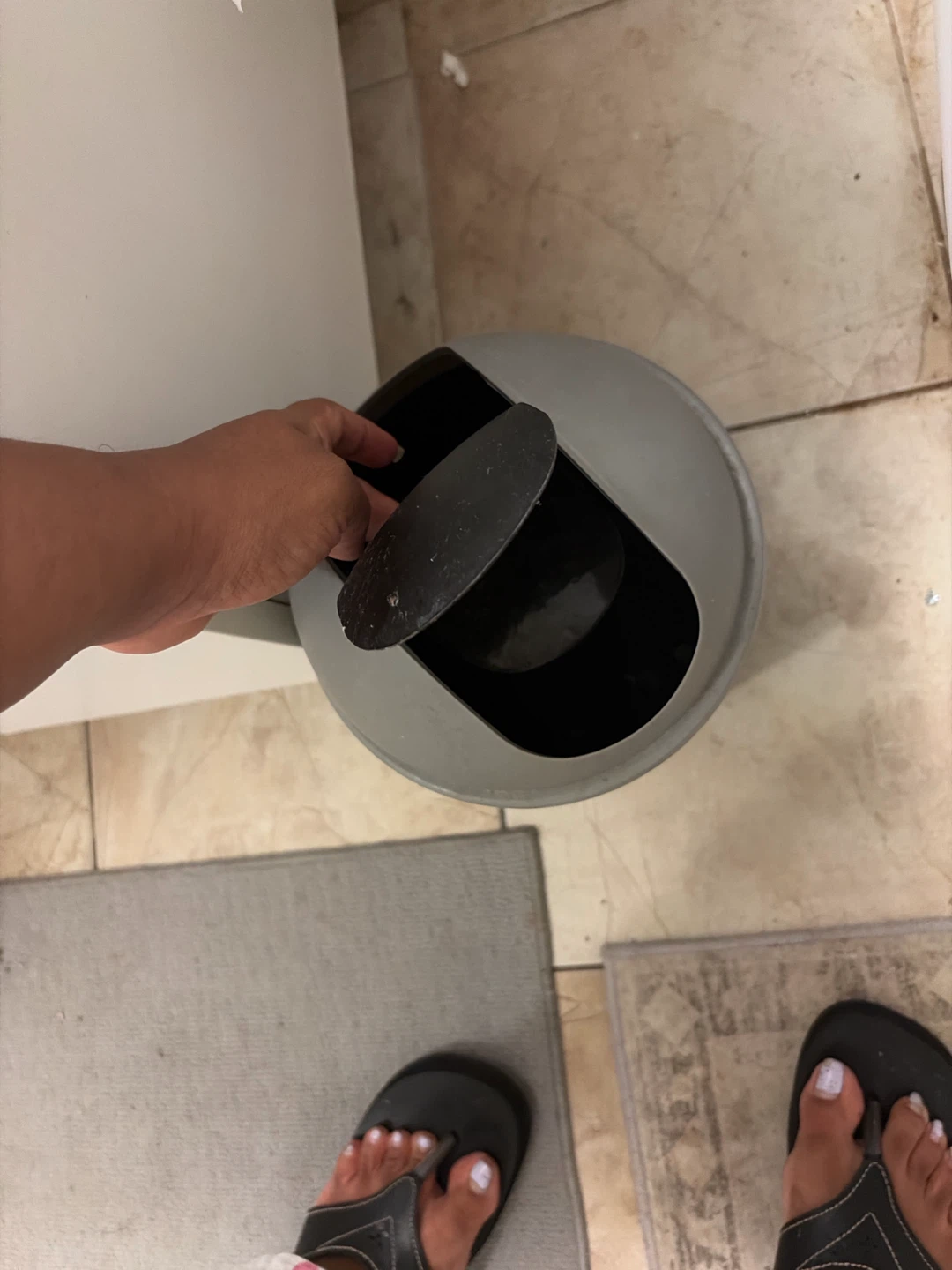 Grey and Black Swing-Top Trash Can - photo 2