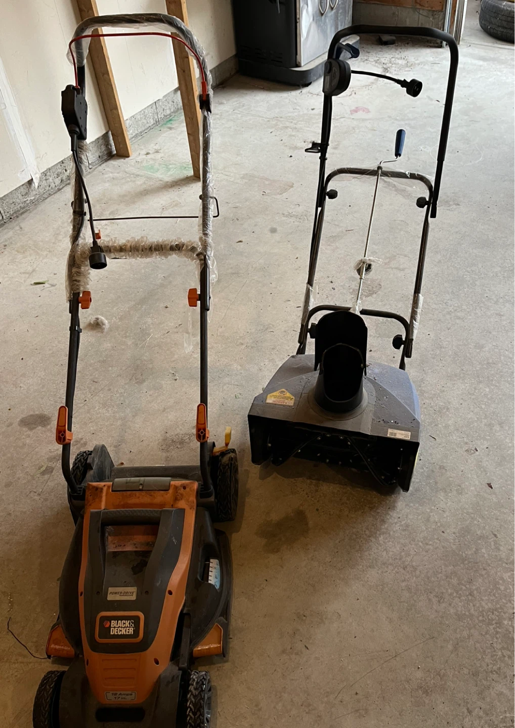 Black & Decker 17 inch Electric Lawn Mower - photo 3