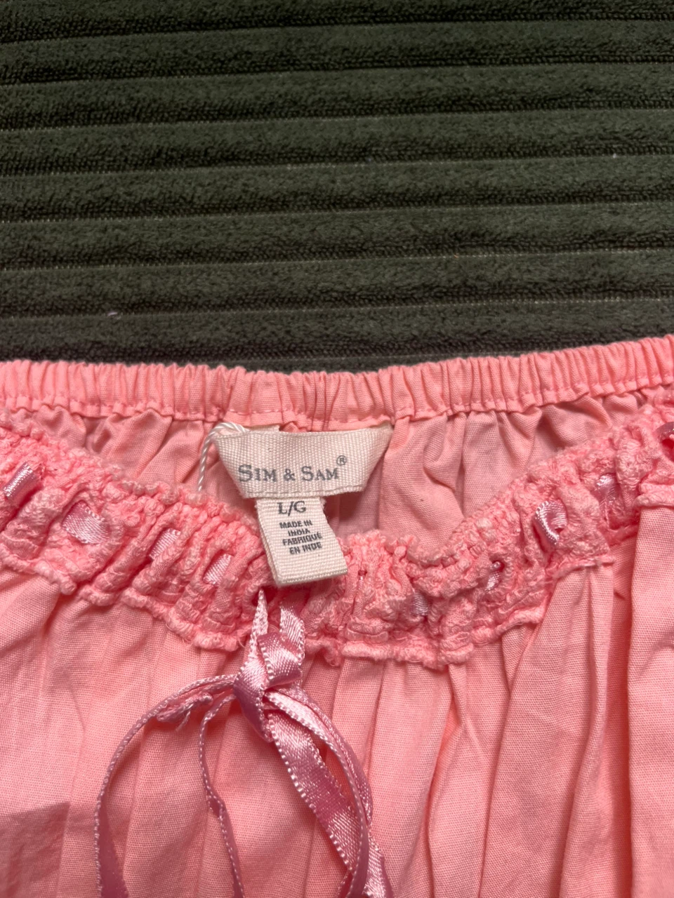 Sim & Sam Peach Feminine Top (Size L, NWT) - photo 3