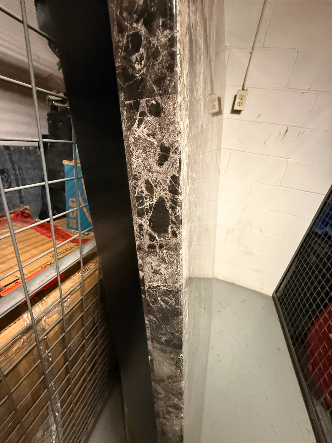 Marble laminate countertop piece - photo 2