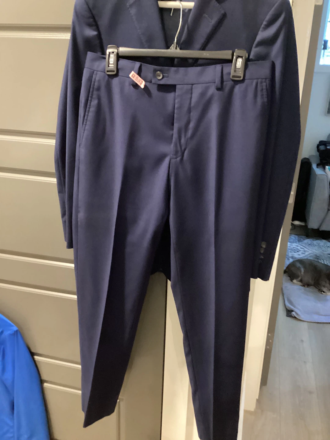 EUC - Classic navy blue young man’s suit - photo 3