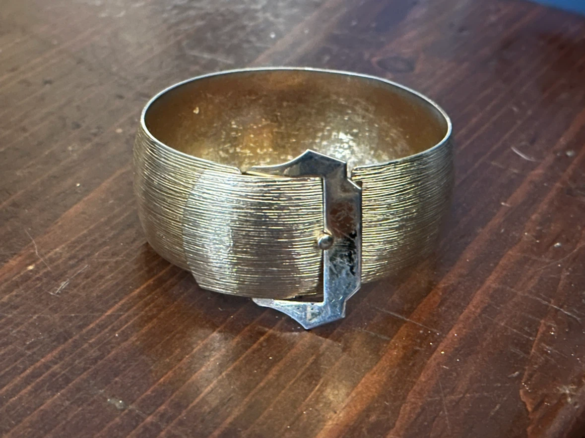Vintage Sarah Coventry Canada Silver Tone Buckle Cuff