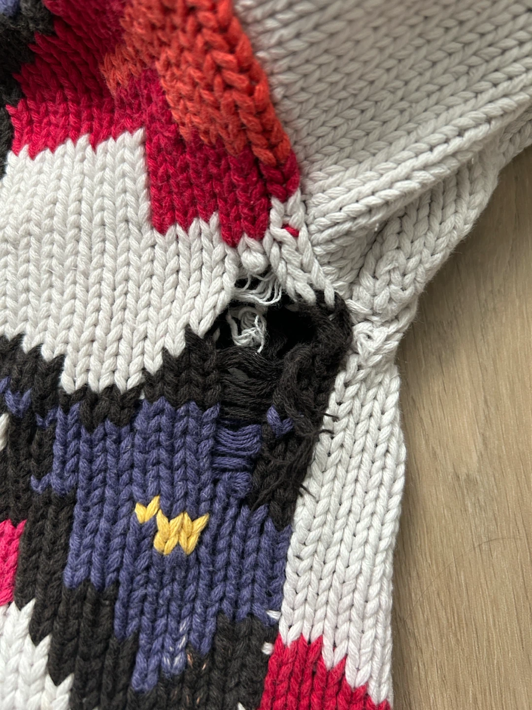 Northern Spirit Women's Floral Knit Cardigan - photo 4