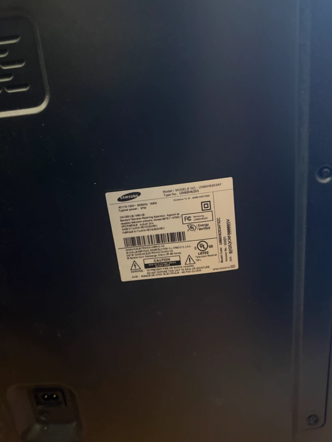 Broken Samsung 60-inch LED Smart TV UN60H6203 - photo 2
