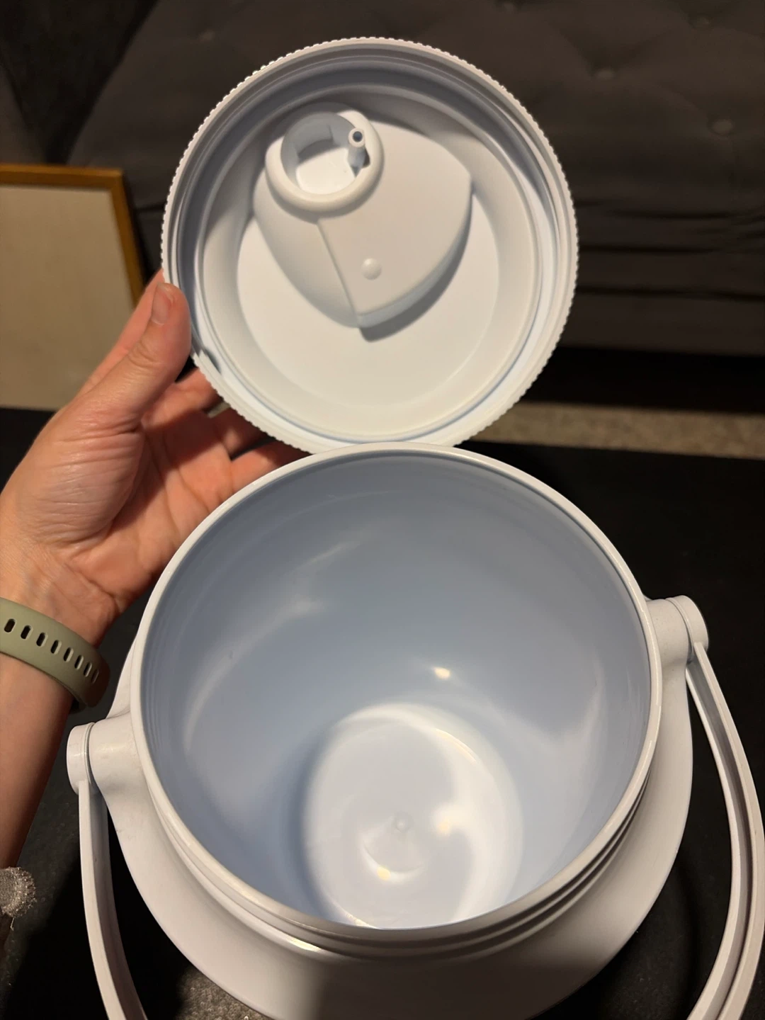 Vintage Rubbermaid Water Jug - photo 4