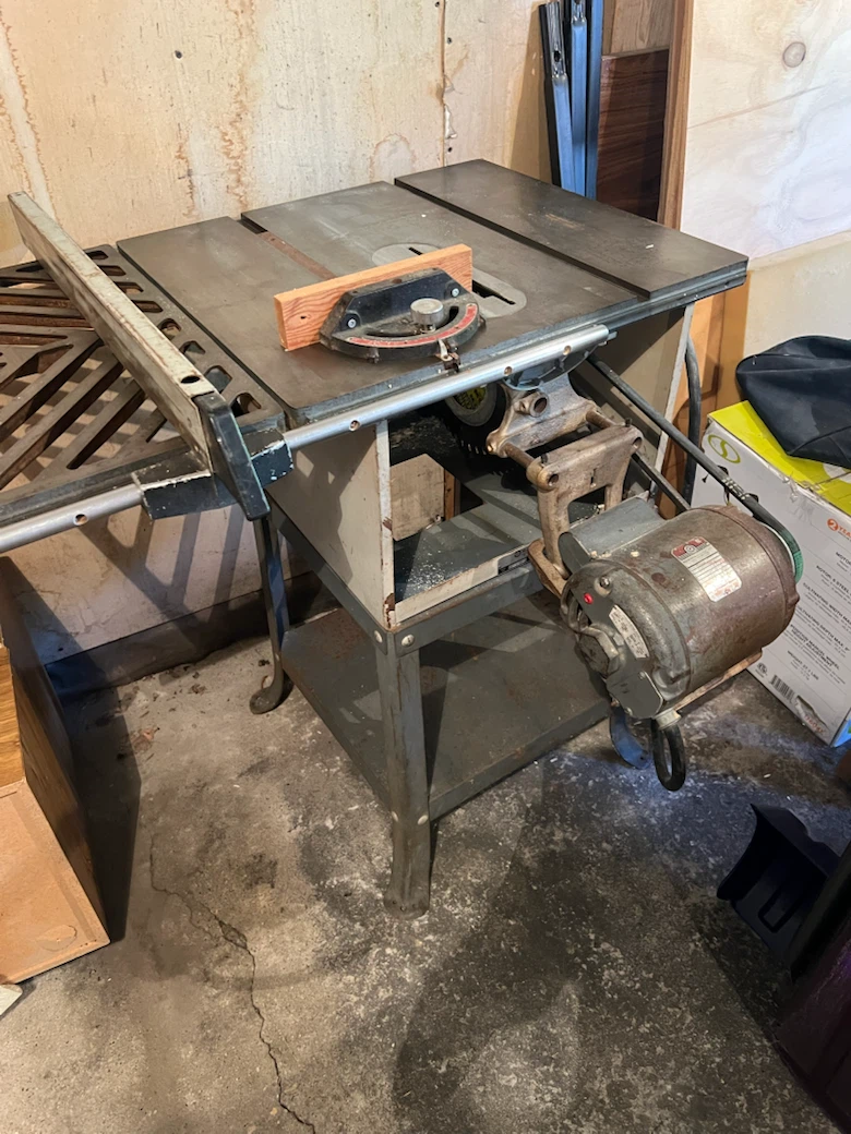 Vintage Table Saw with Motor - photo 2