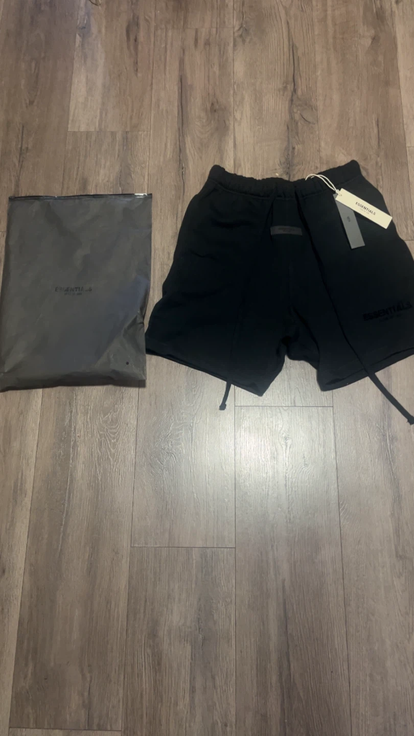Black Fear of God ESSENTIALS Shorts