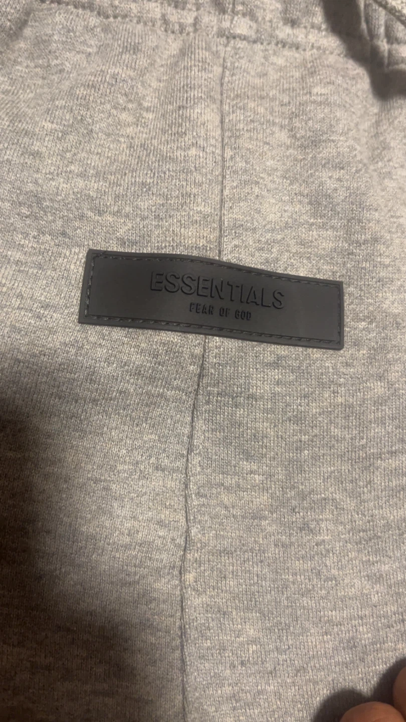Essentials Fear of God Grey Sweat Shorts - photo 4
