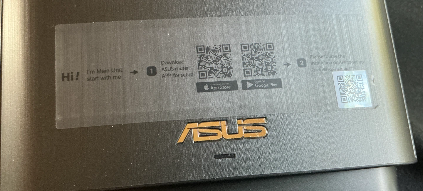ASUS ZenWiFi XT9 Tri-Band Wi-Fi 6 mesh router 1of2 - photo 2