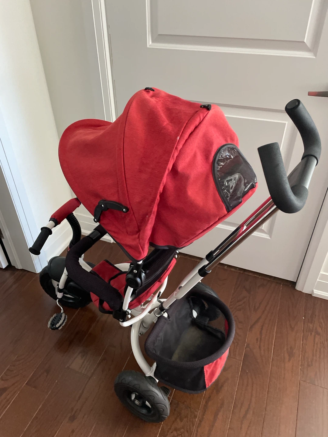 Lovely Baby Tricycle Stroller in Red - photo 2