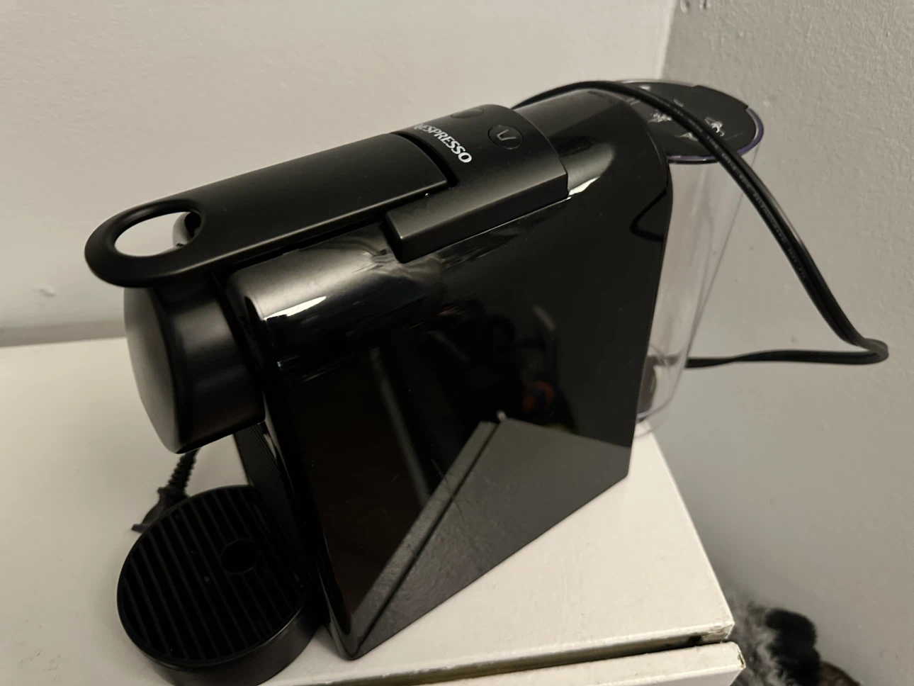 Nespresso Inissia Espresso Machine - photo 2
