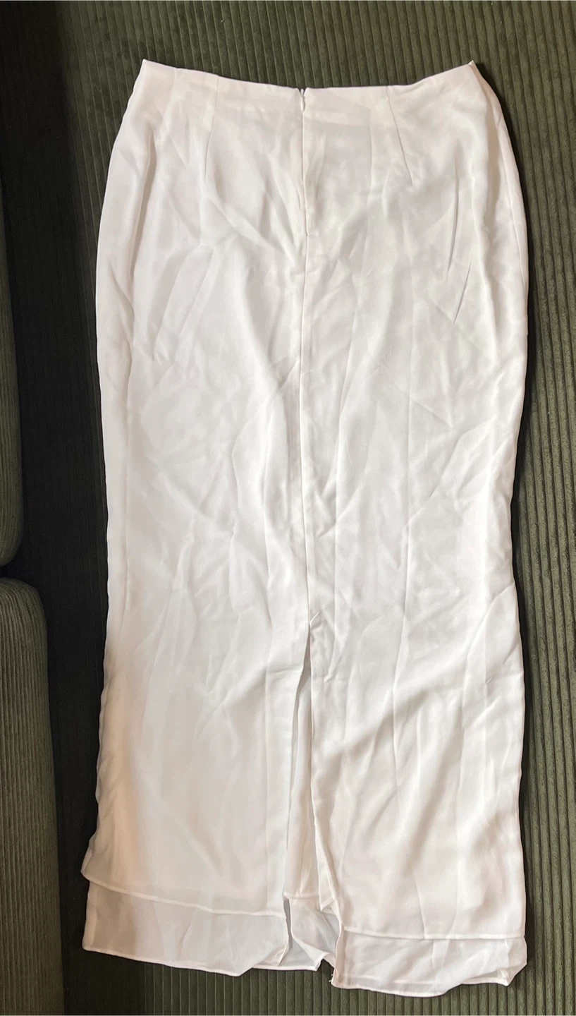 Fashion Nova White Maxi Skirt (Size L, NWT) - photo 3