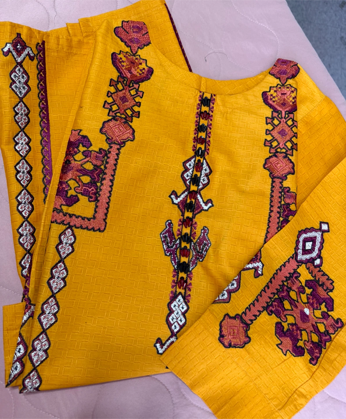 Pakistani cotton embroidered kurti - photo 3