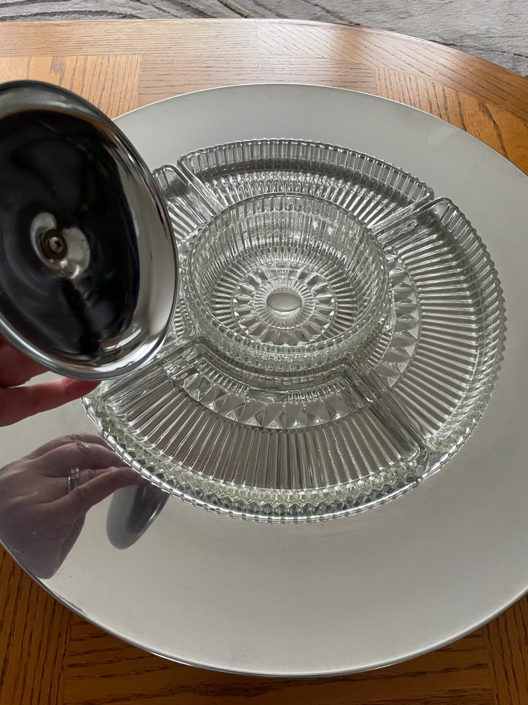 Vintage 3-Tiered Serving Platter with Lid - photo 2
