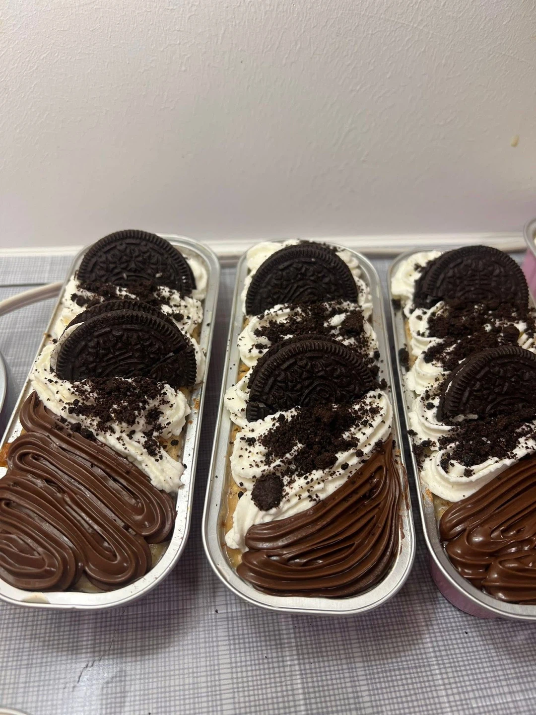 Sweet Time Desserts - Strawberry & Oreo Cakes - photo 3