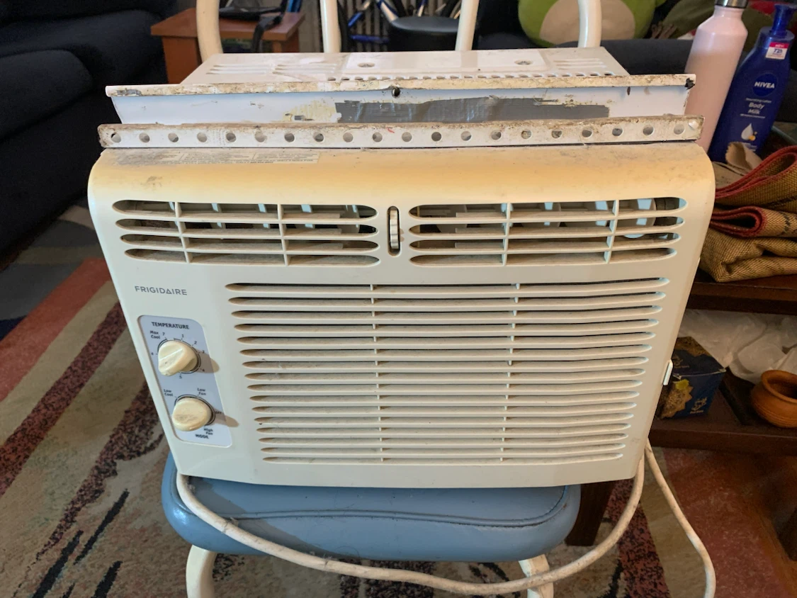 Frigidaire Window Air Conditioner FFRA0511Q1