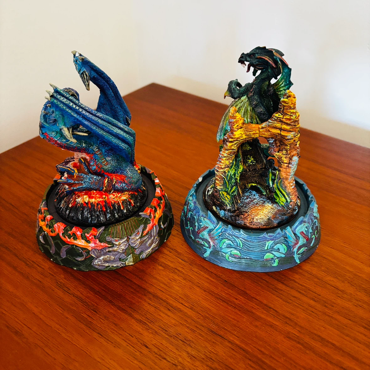 *New* Limited Edition Hand-Painted Dragons - photo 2