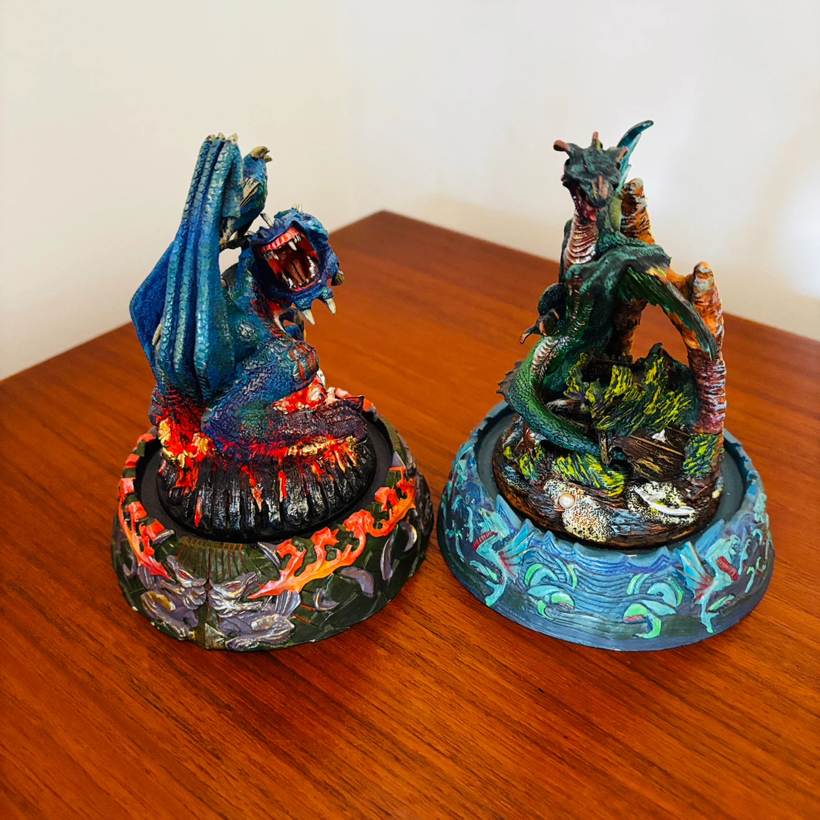 *New* Limited Edition Hand-Painted Dragons - photo 3