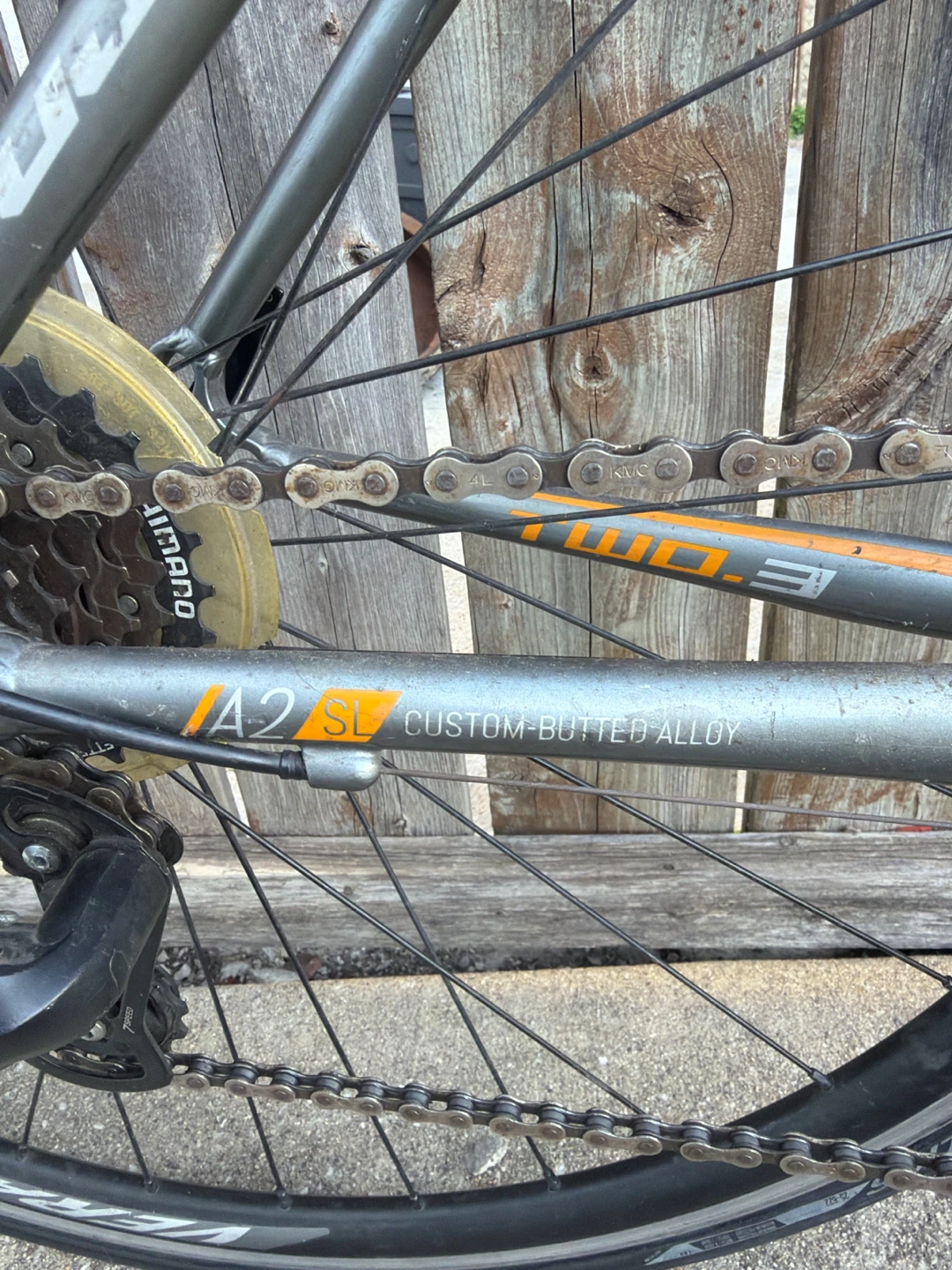 Fuji Two.3 Road Bike - photo 2