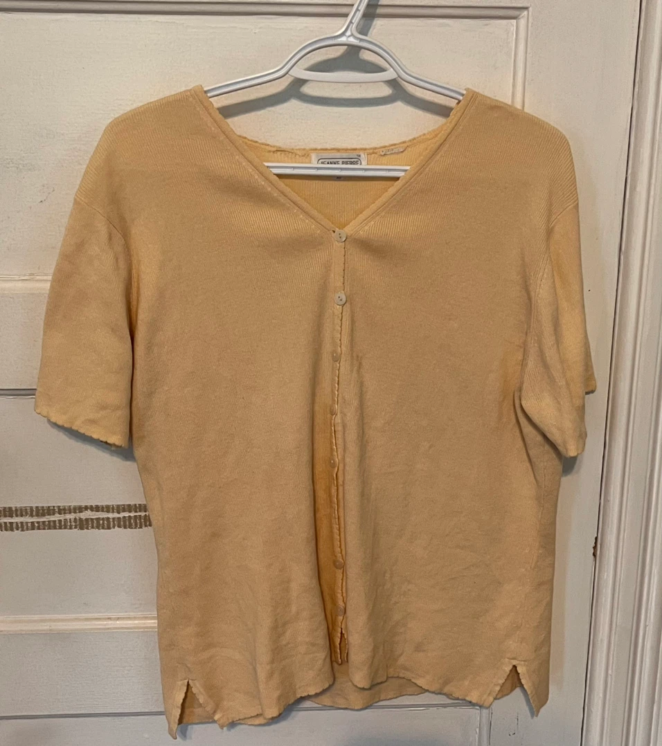 Butter Yellow Short Sleeve Cardigan (Size L)