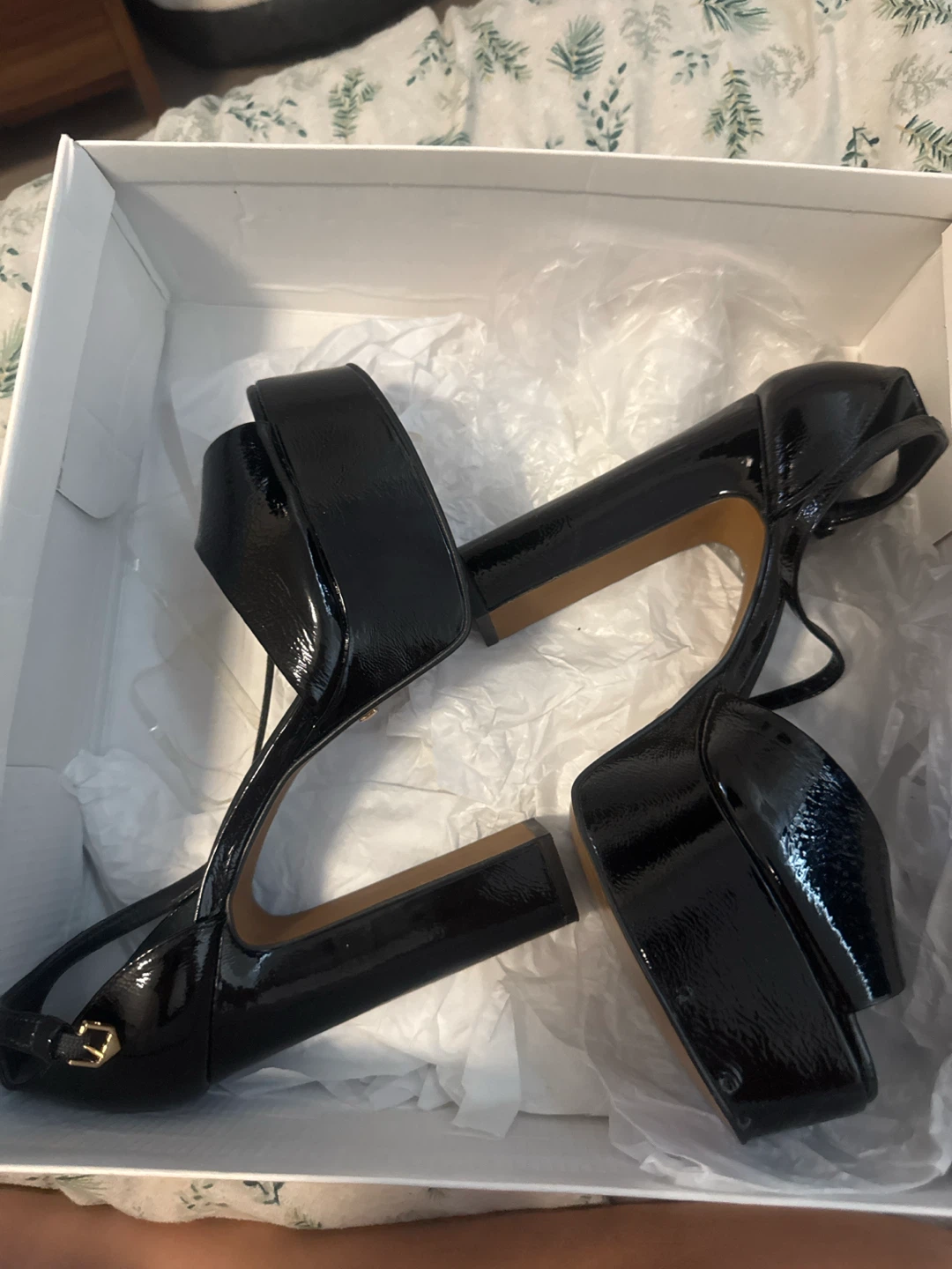 L'Intervalle Black Patent Platform Heels - photo 2