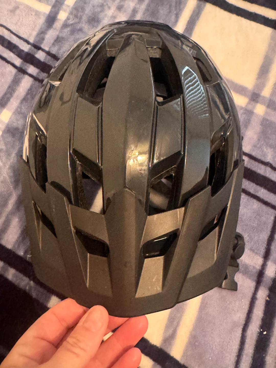 Youth bike helmet