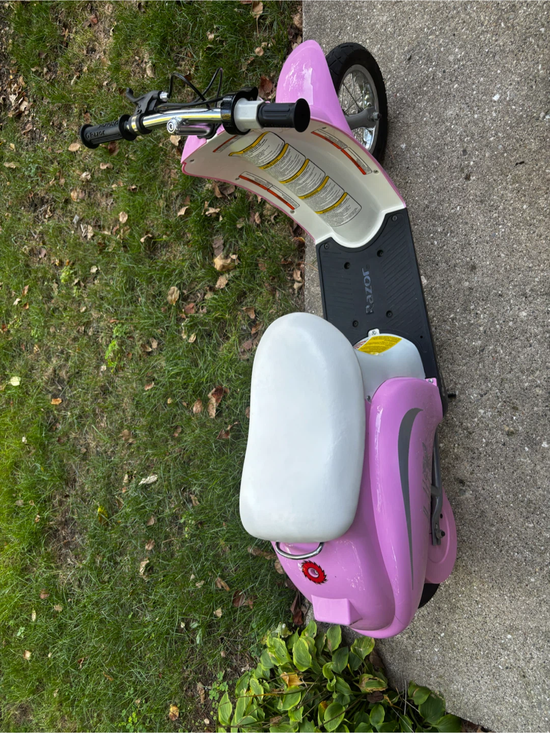 Razor Electric kids motorcycle - photo 2