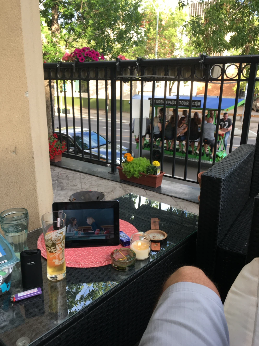 Bbq and patio furniture - photo 3