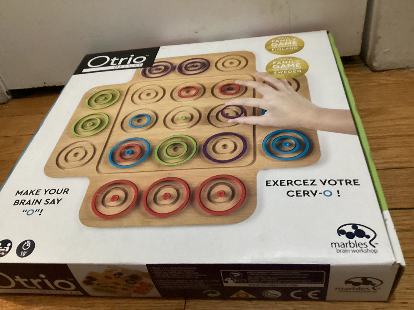 Otrio Deluxe Strategy Board Game