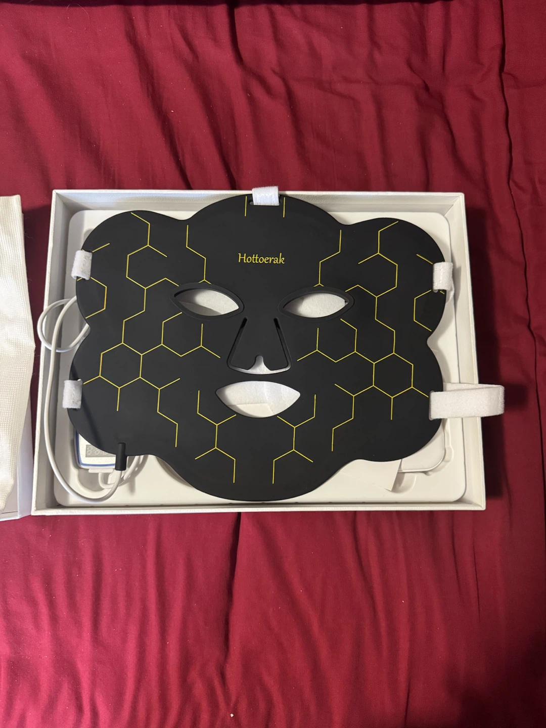 Hottoerak LED Face Mask