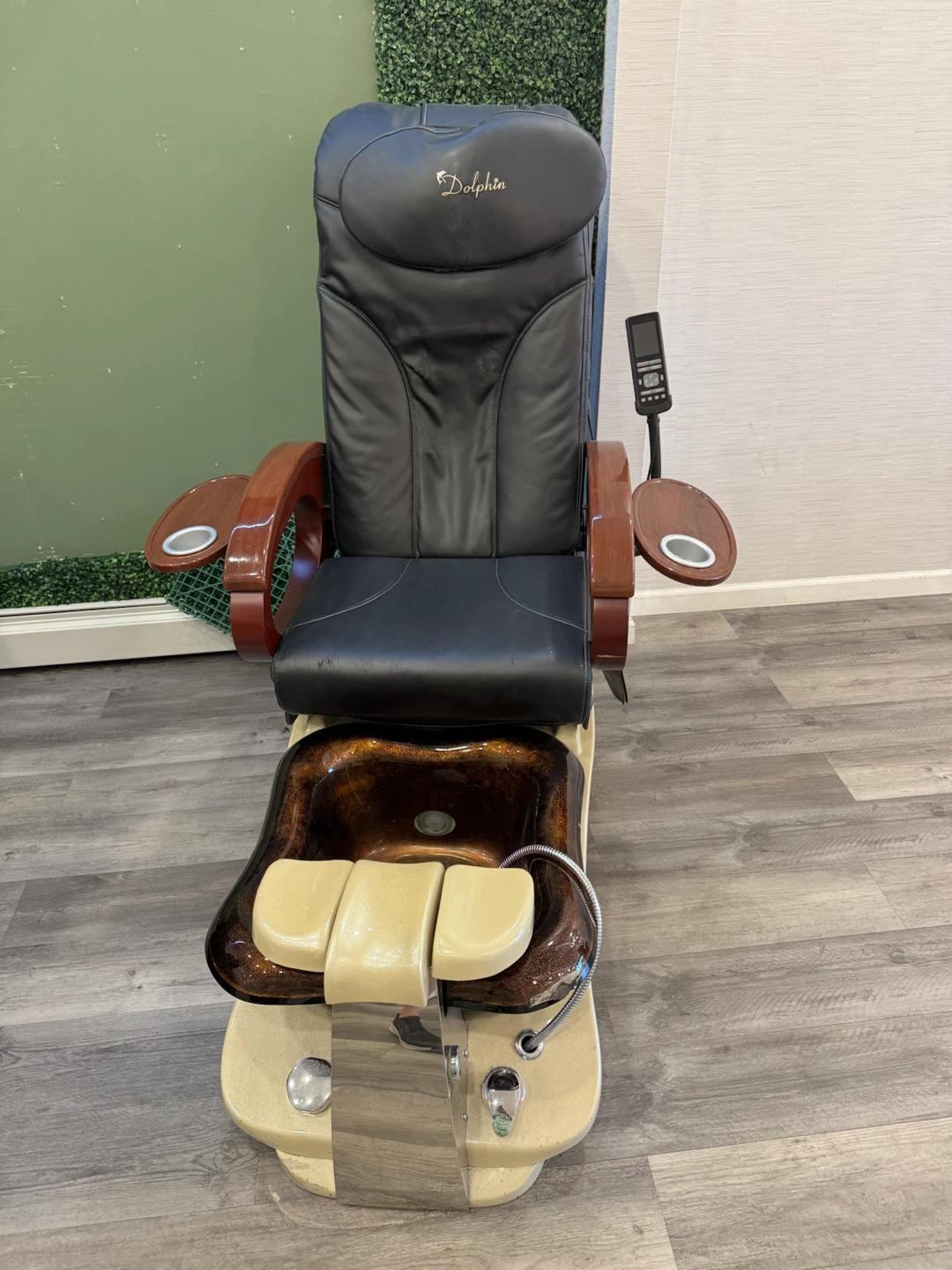 Dolphin Pedicure Spa Chair - photo 2