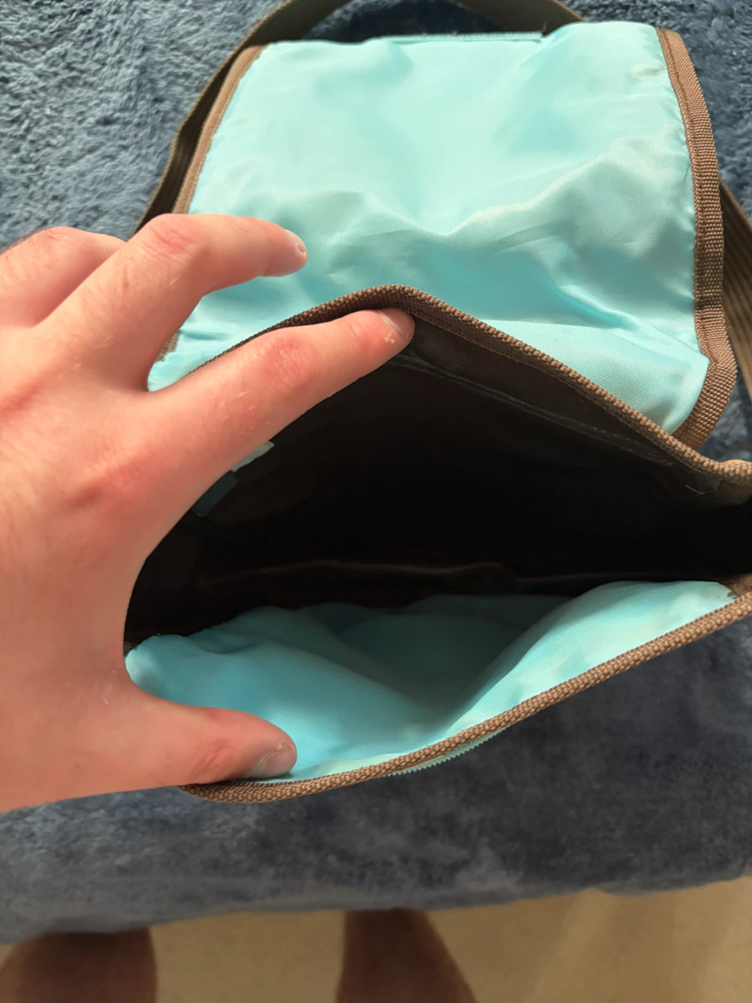Brown Canvas Messenger Bag - photo 3