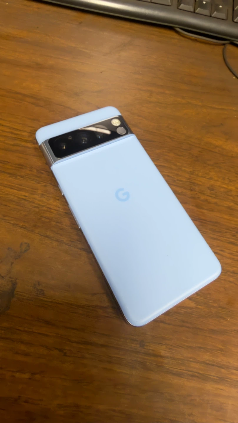 Google Pixel 8 Pro - photo 4