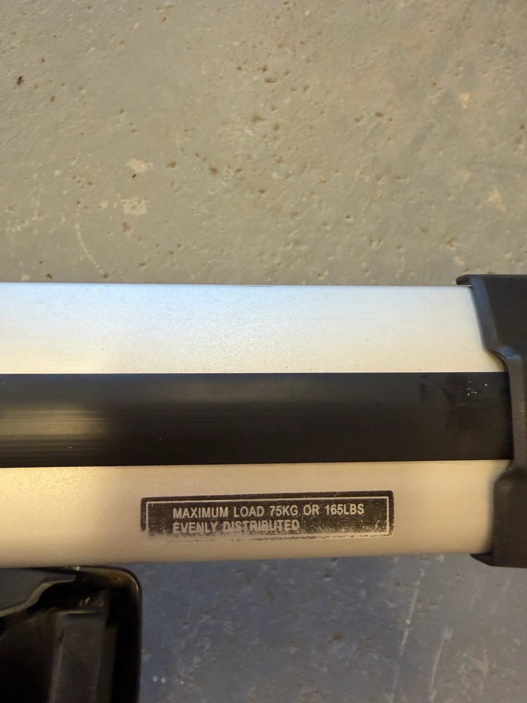 Lockable Roof Rack Cross Bars - photo 3