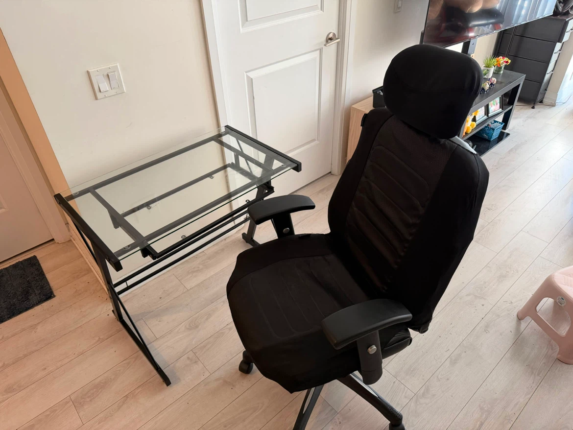Black Ergonomic Office Chair and Glass Top Desk - photo 2