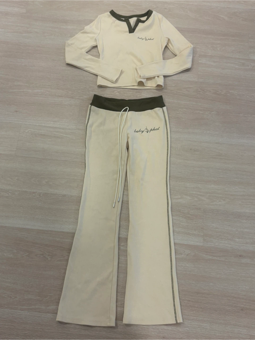 Baby Phat Cream and Olive Lounge Set - photo 2