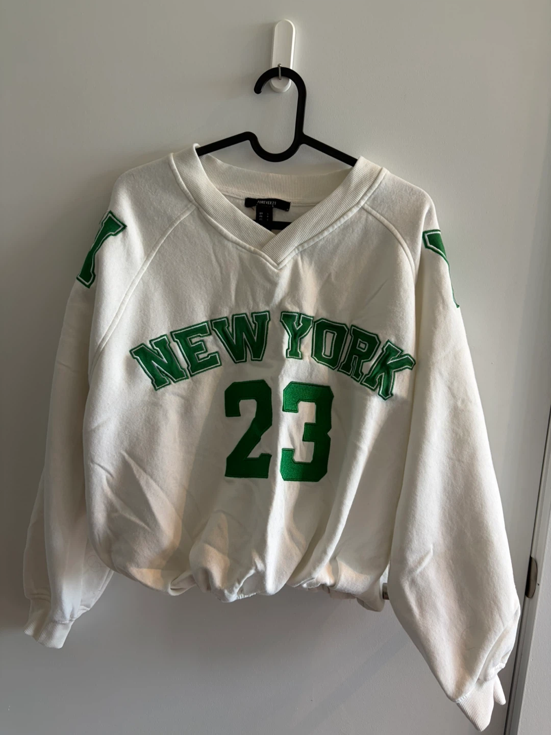 Forever 21 New York Sweatshirt
