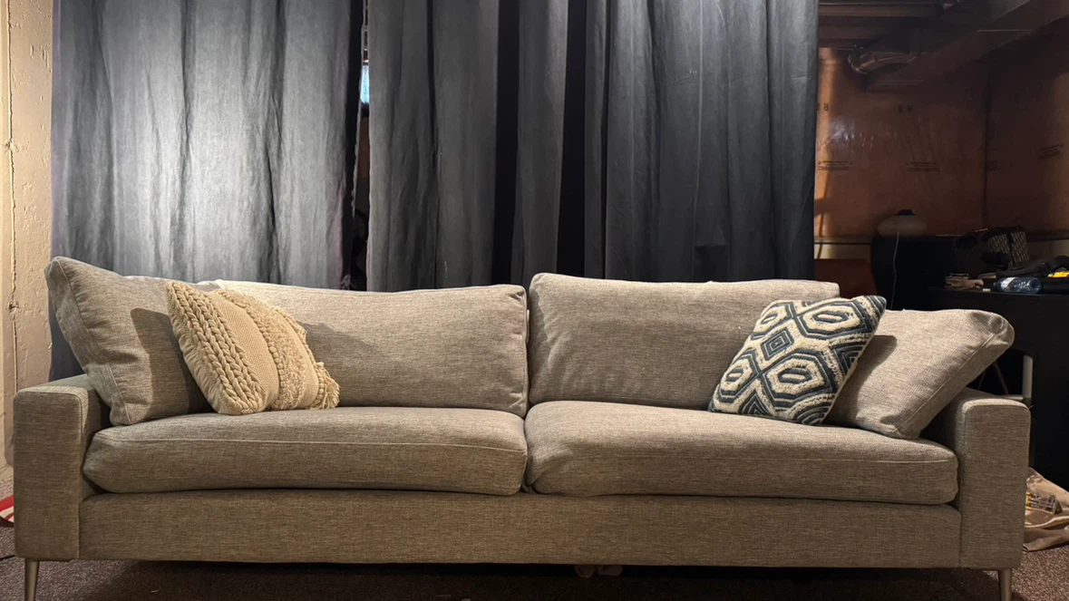 Article Light grey fabric sofa (good as new) - photo 2
