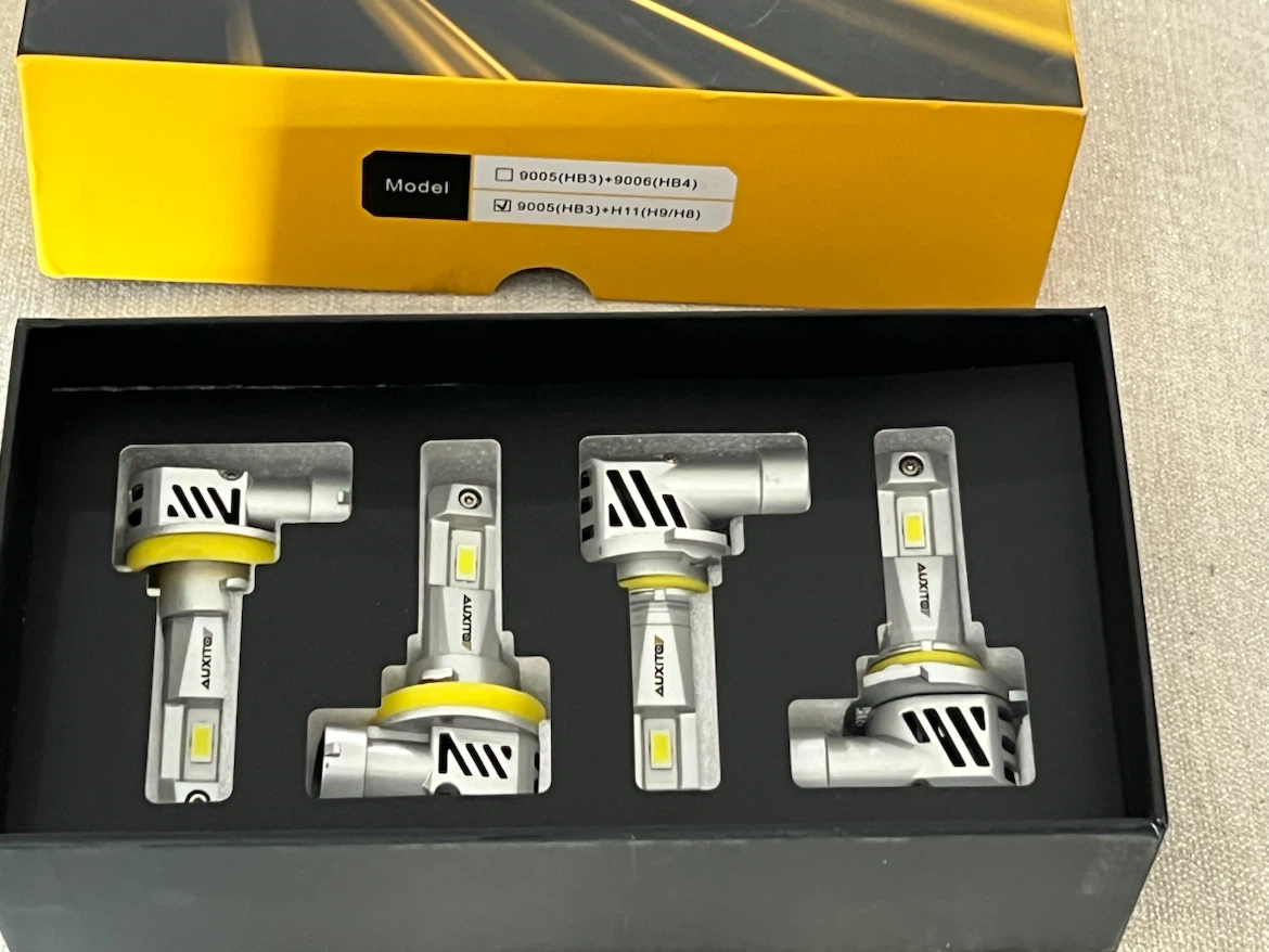 AUXITO LED Car Headlight Bulbs H11/H9/H8