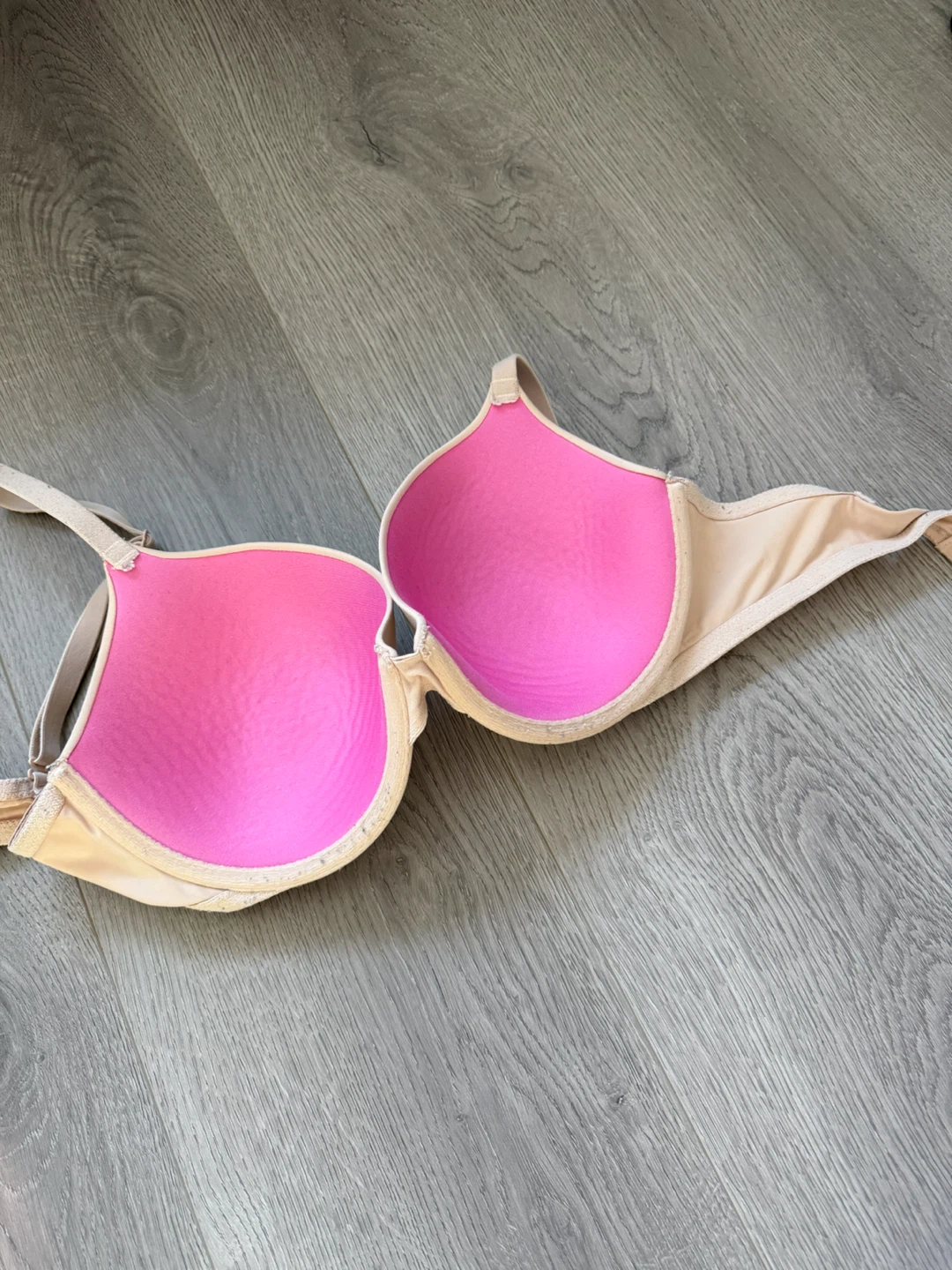 Three PINK/VS Bras Bundle - photo 2