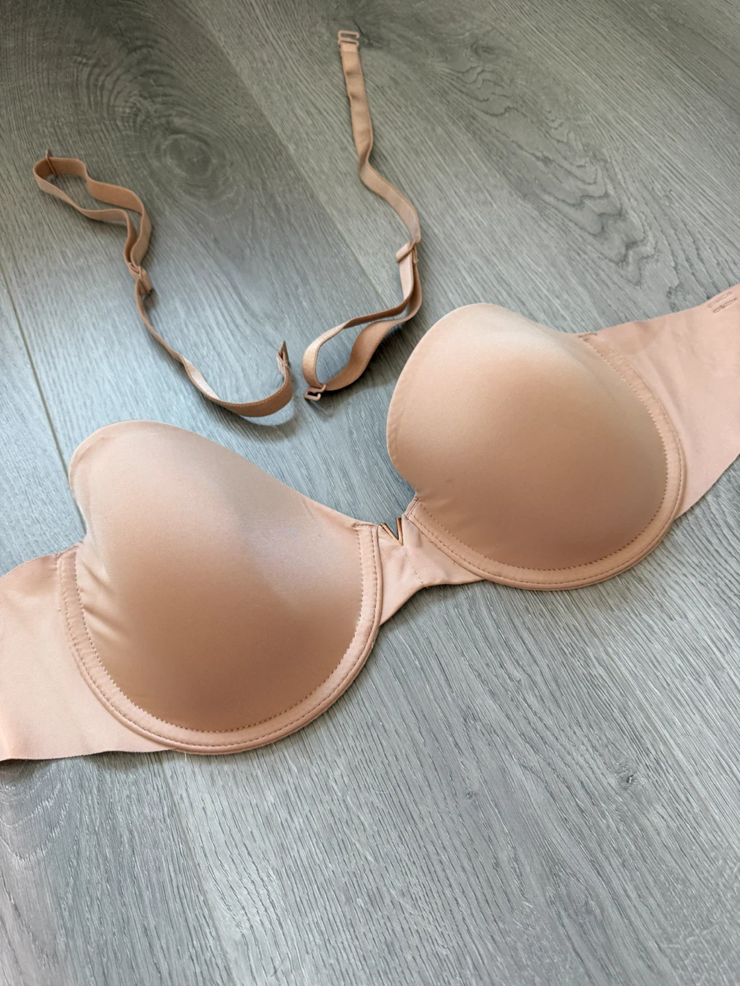 Three PINK/VS Bras Bundle - photo 5