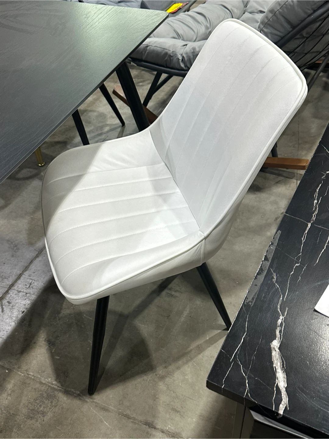 White Dining Chairs set of 4 - photo 3