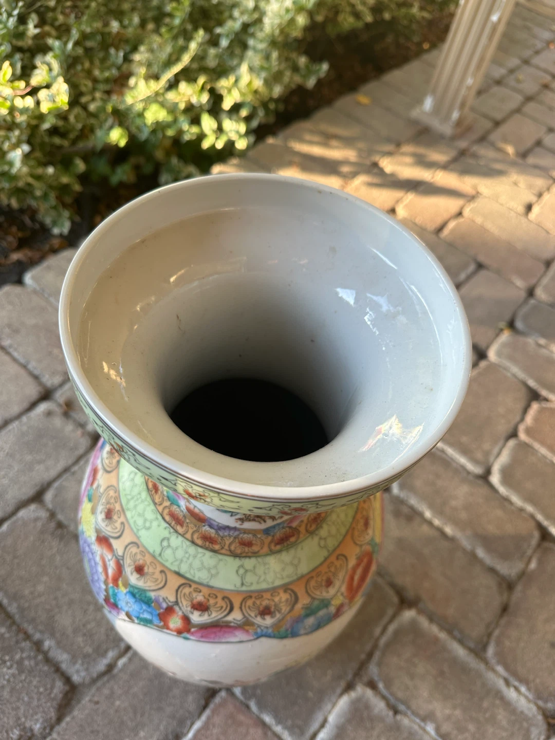 Decorative Ceramic Vase with Peacock and Floral Design - photo 3