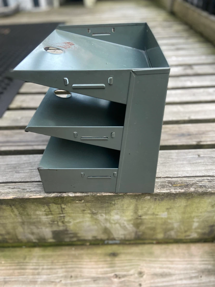 Vintage Metal 3-Tier Desk Organizer - photo 3