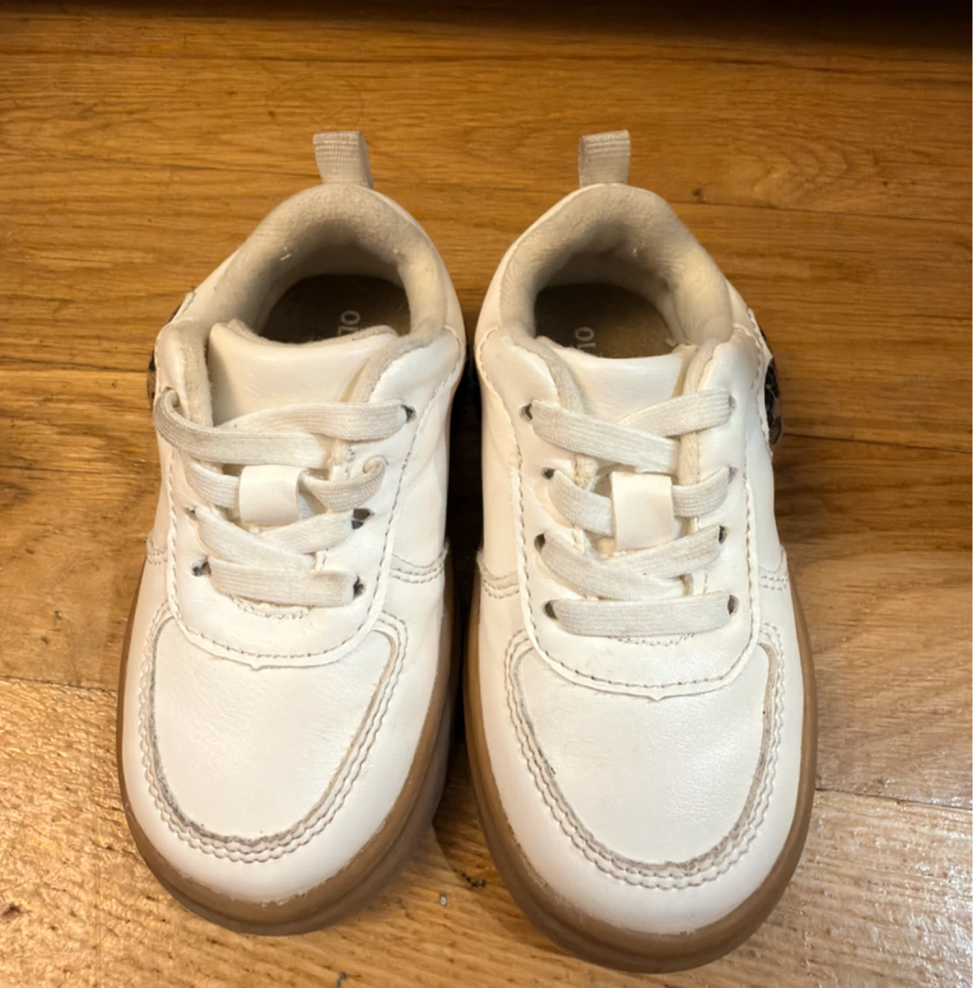 Old Navy Toddler White Sneakers with Leopard Heart