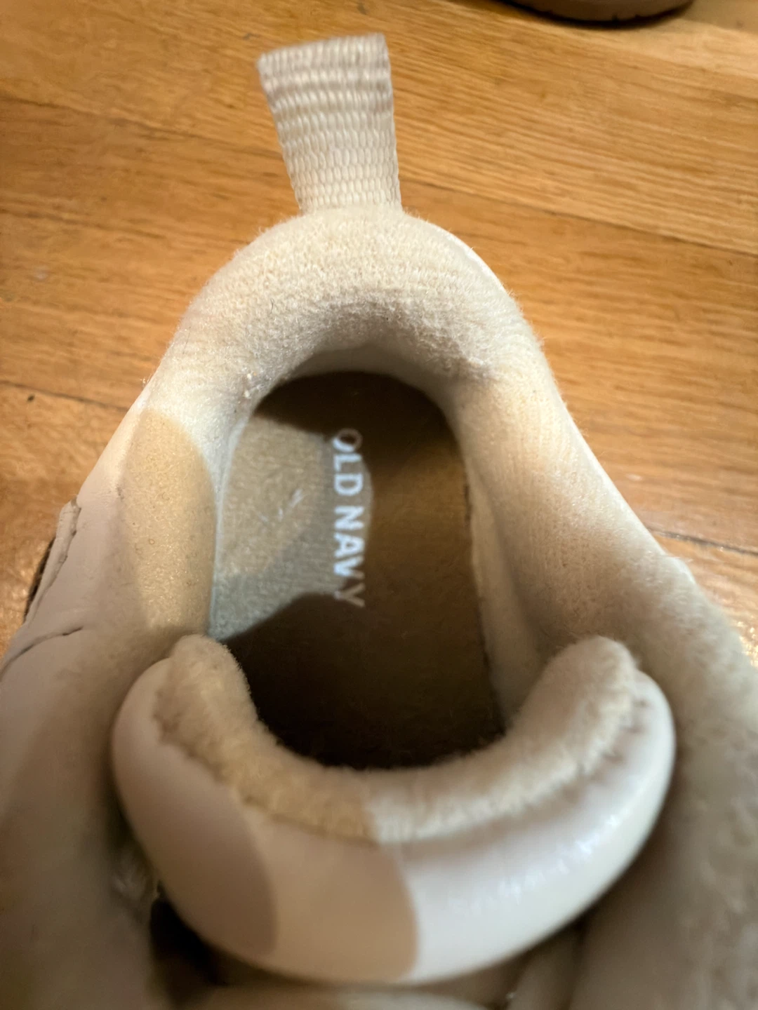 Old Navy Toddler White Sneakers with Leopard Heart - photo 3